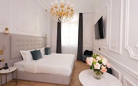 Mode Paris Aparthotel